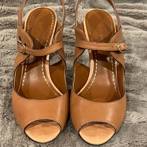 Enzo Angiolini Shoes - Enzo Angiolini (8 1/2) tan strappy heels